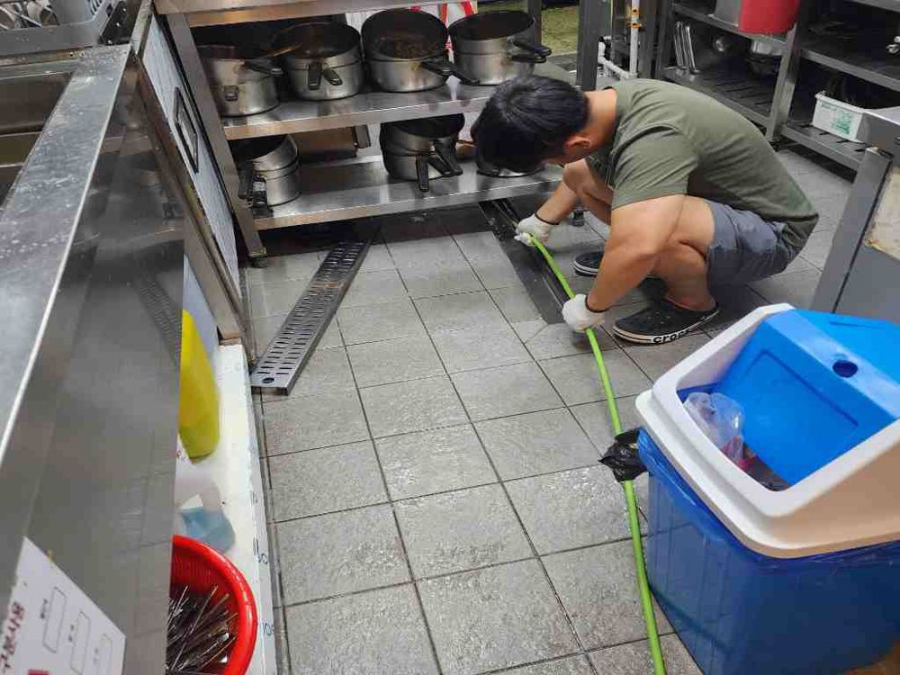 동두천 식당 주방 배수로 막힘 뚫음